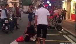 东莞现场实拍爆料事件最新,最新现场事件直击，真相揭秘！