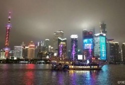 深圳打雷最新爆料,暴雨倾盆，多地瞬间变“水城”